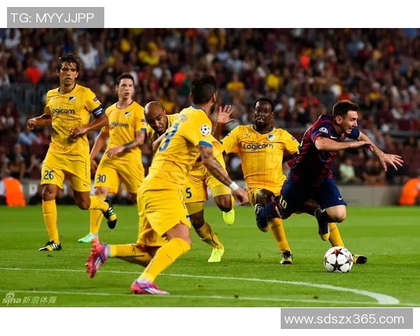 希腊人竞技与塔林的精彩对决揭示足球战术与团队合作的重要性