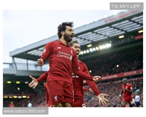 热刺与利物浦激战正酣比分悬念再升级引发球迷热议