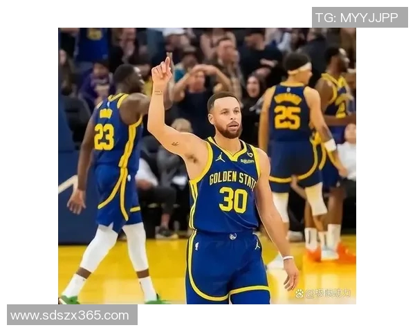 黄蜂勇士激战正酣NBA最新战况分析与精彩瞬间回顾